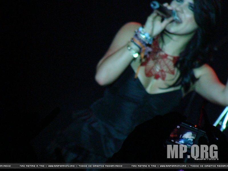 EDITADAMaite_Perroni_Brasil_Tour_2010___Michelle_Felippelli_2829829.JPG