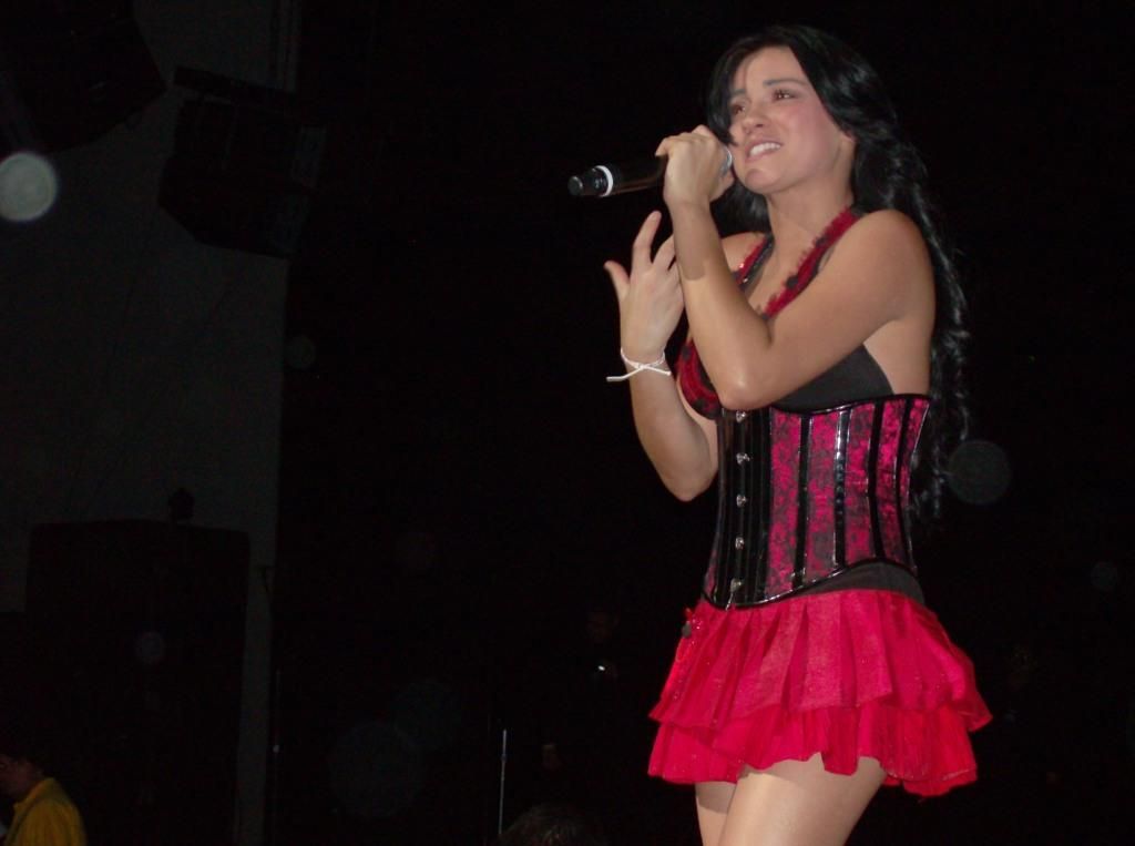 027~40.jpg 027~40.jpg