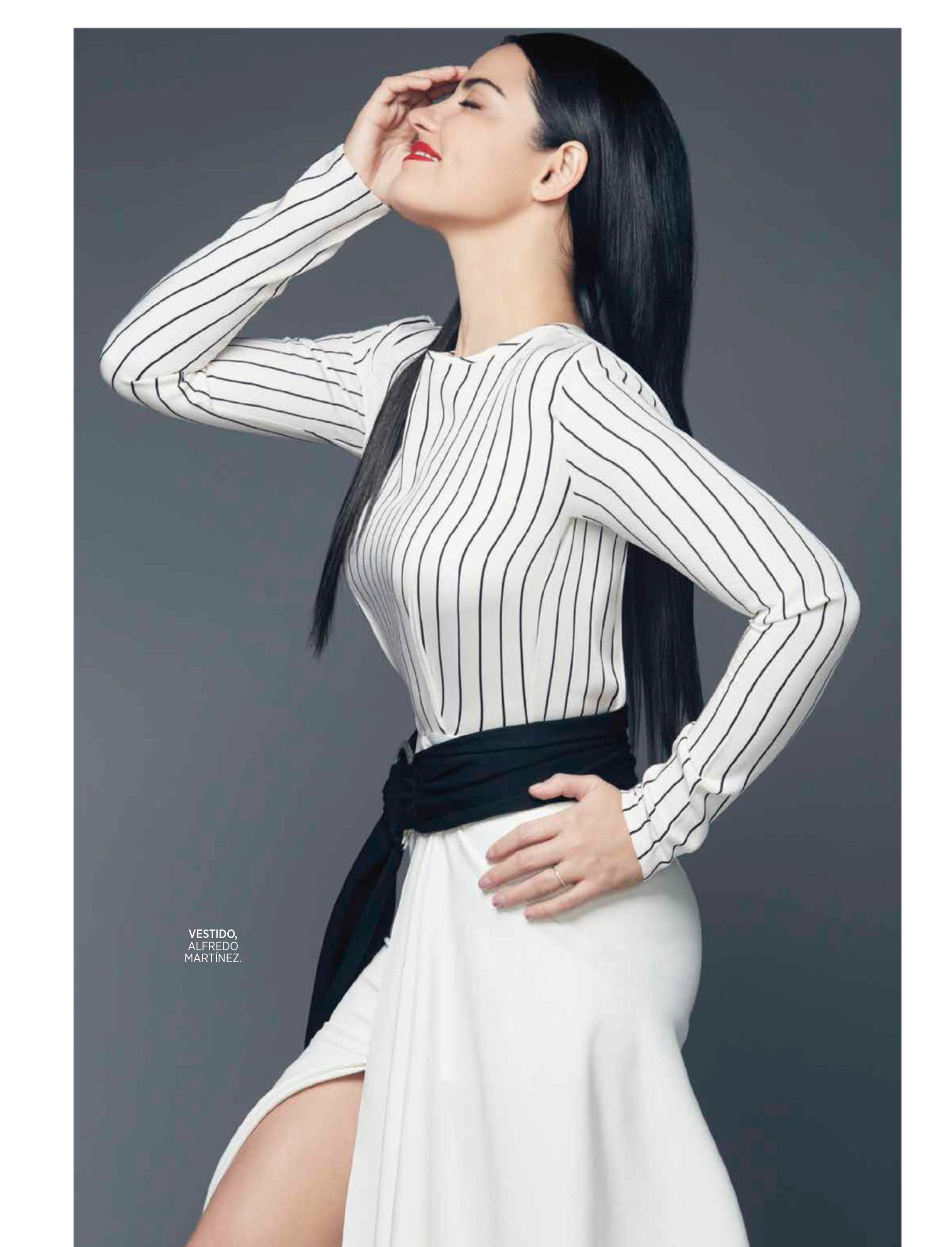 HQ
Palavras-chave: HQ