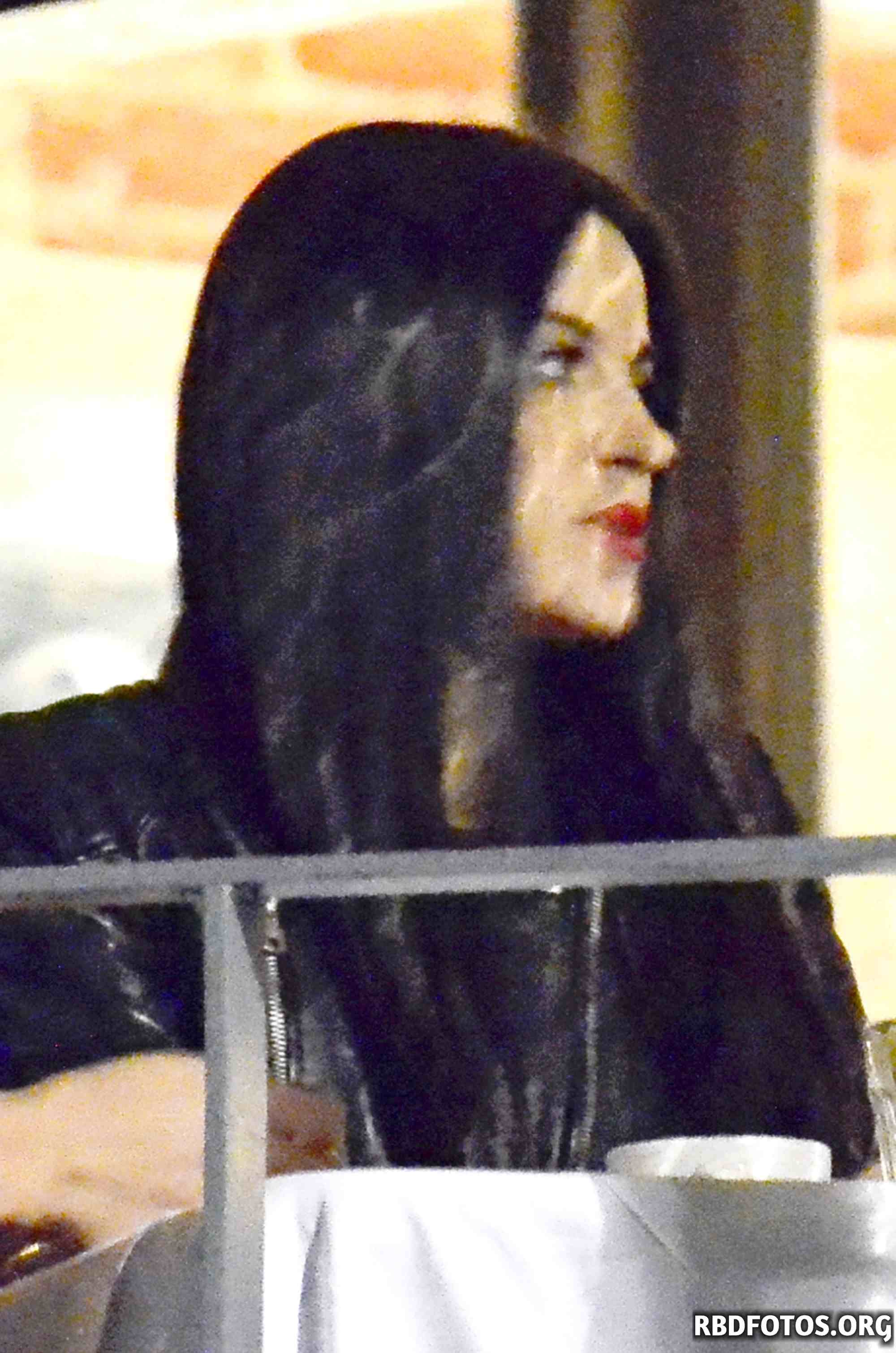 HQ
HQ