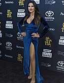 maite-perroni-50-mas-bellos-2016-023.jpg