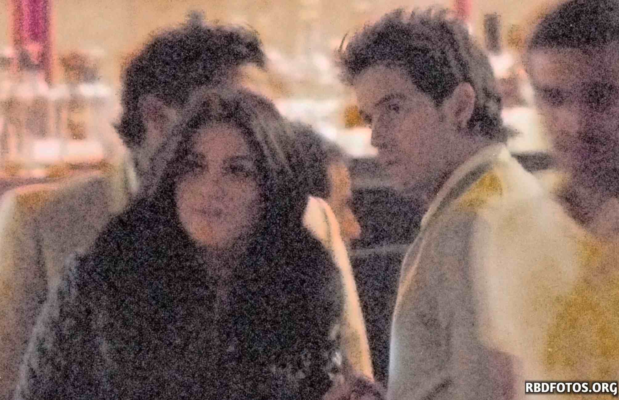 HQ
