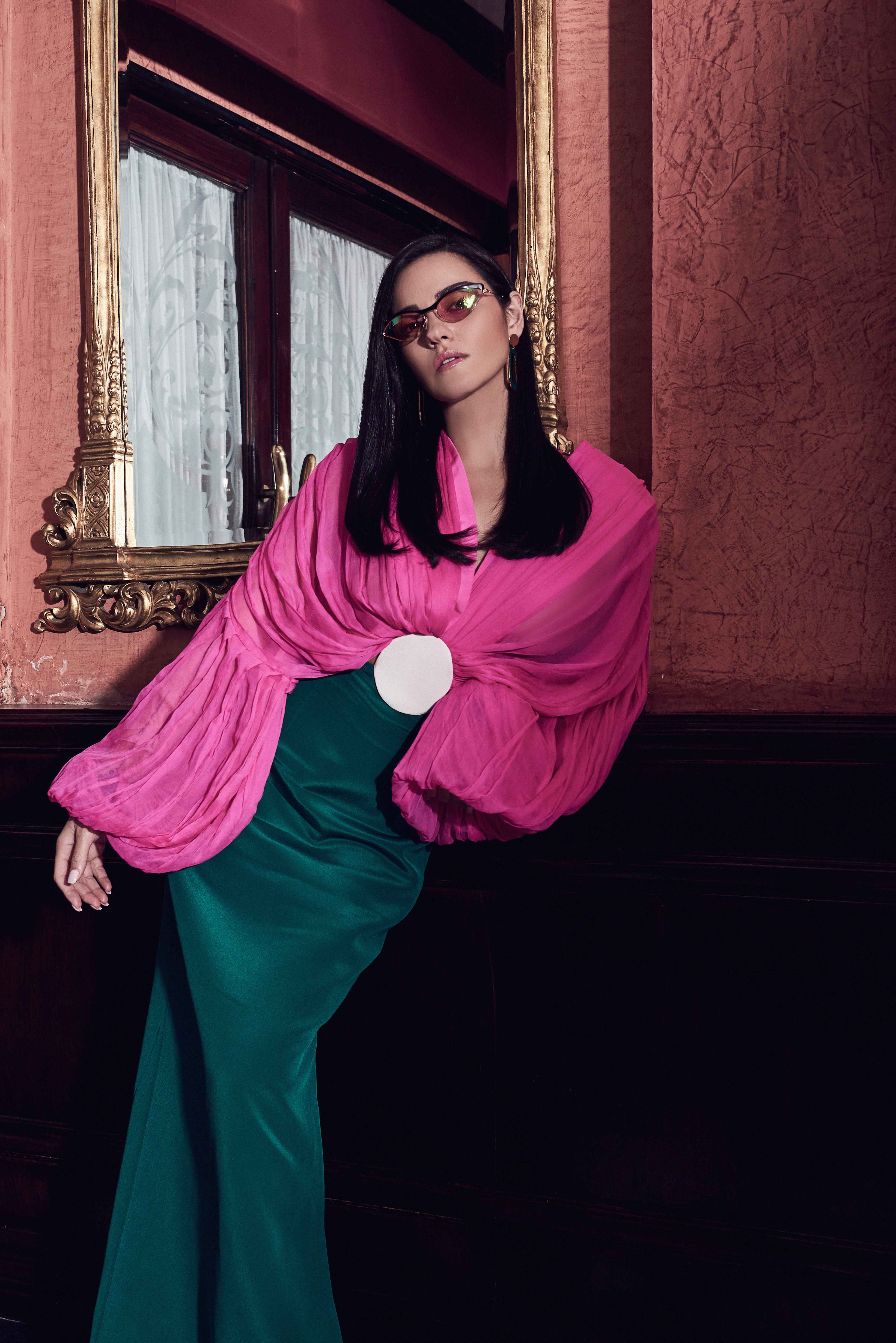 UHQ
UHQ