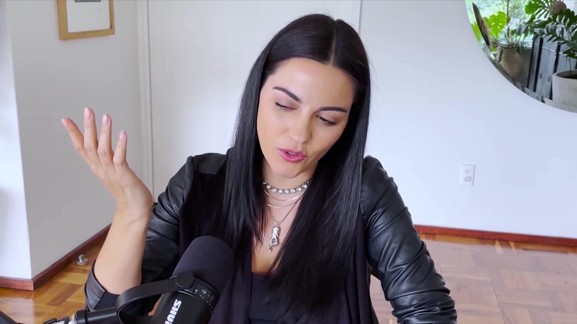 3FCuando_es_momento_de_DEJAR_IR_Maite_Perroni_T6_-_E03_208.jpg