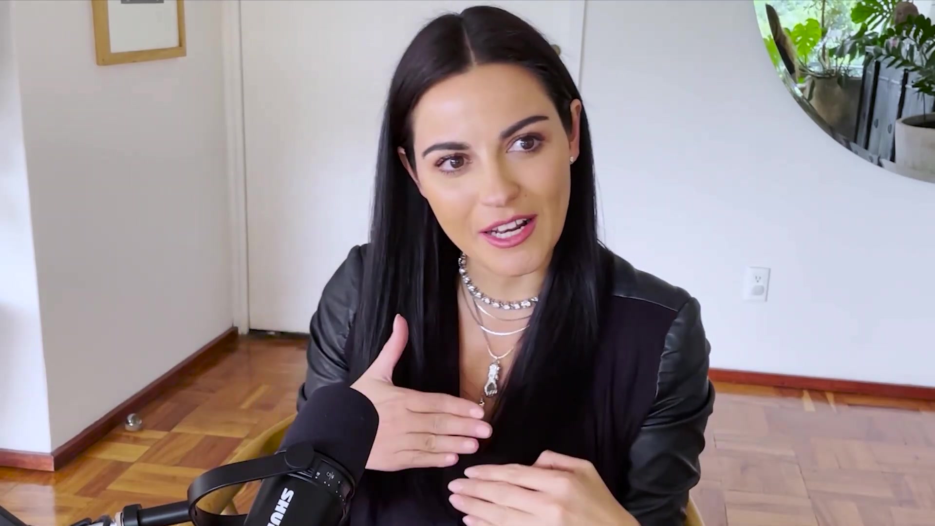 3FCuando_es_momento_de_DEJAR_IR_Maite_Perroni_T6_-_E03_444.jpg