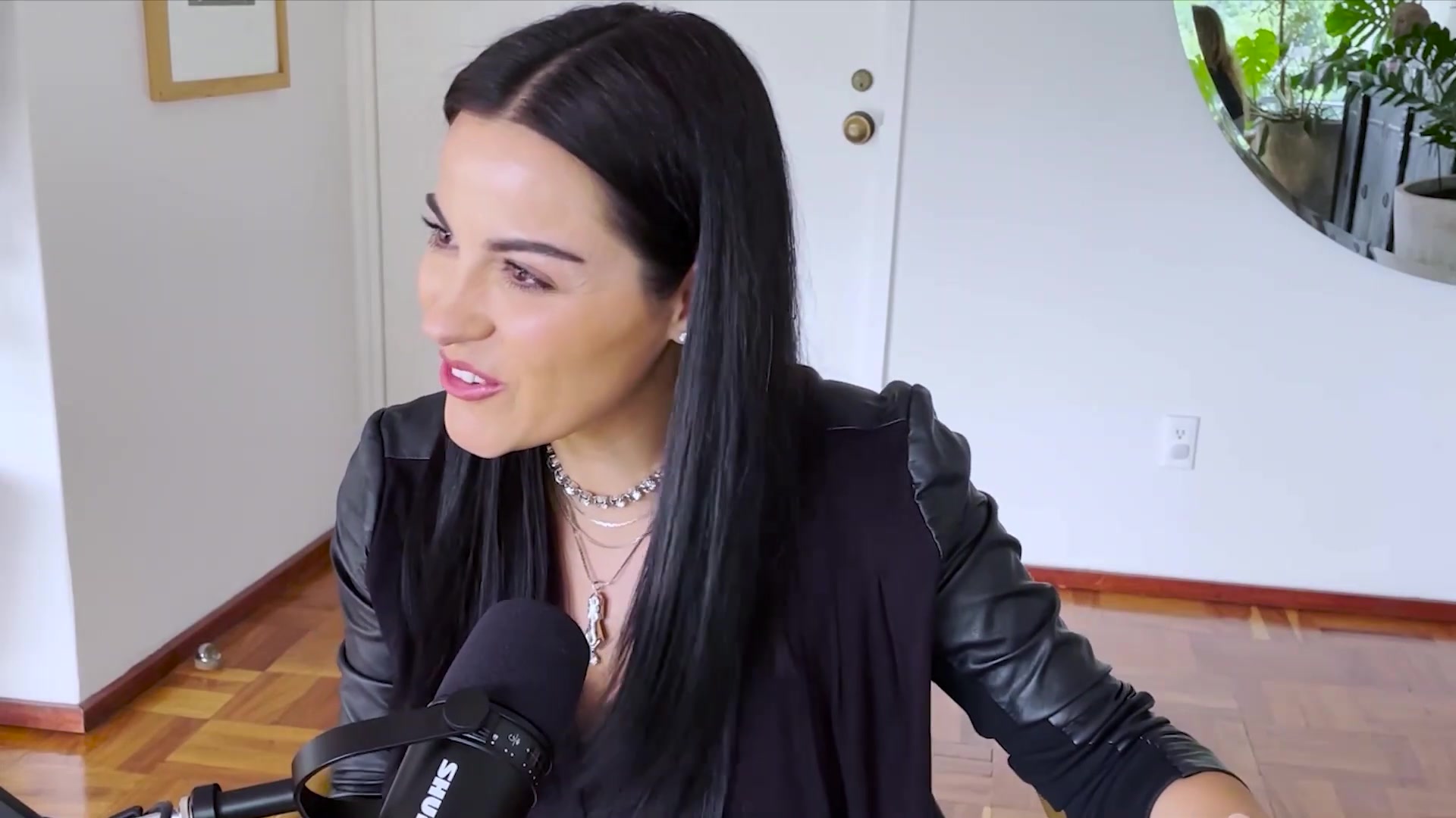 3FCuando_es_momento_de_DEJAR_IR_Maite_Perroni_T6_-_E03_455.jpg