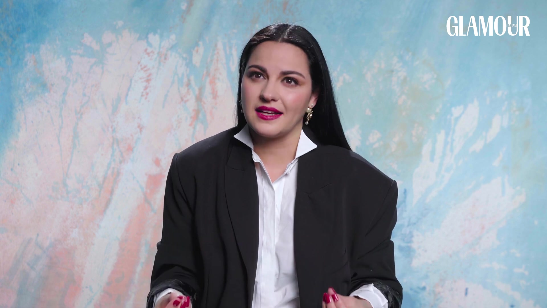 Maite_Perroni__si_tu_crees_en_ti_lo_puedes_lograr___Glamour_Mexico_0311.jpg