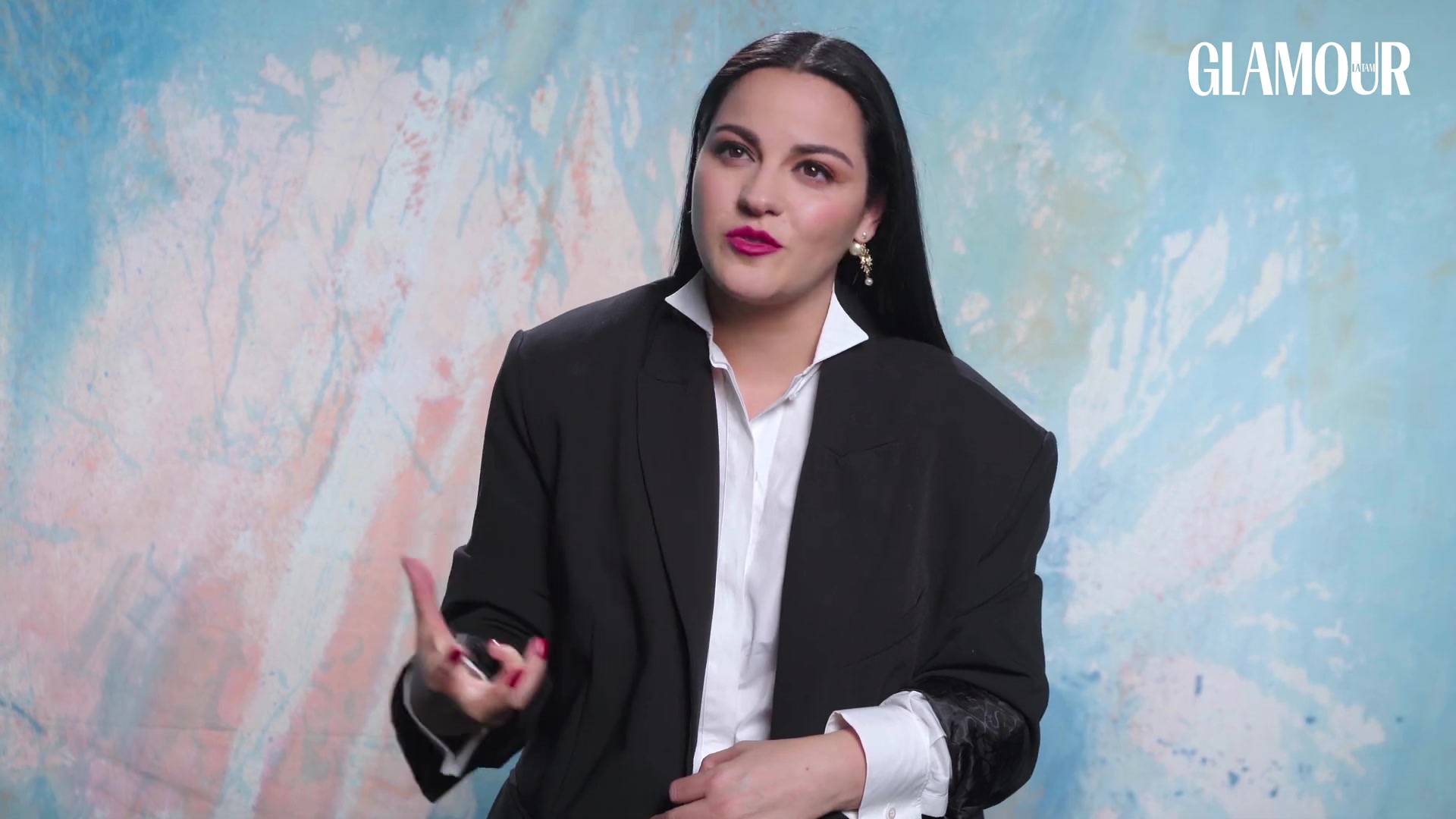 Maite_Perroni__si_tu_crees_en_ti_lo_puedes_lograr___Glamour_Mexico_0407.jpg