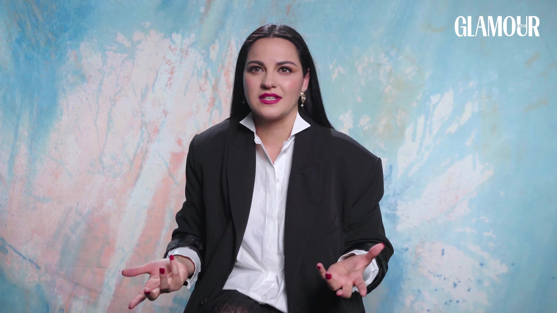 Maite_Perroni__si_tu_crees_en_ti_lo_puedes_lograr___Glamour_Mexico_0603.jpg