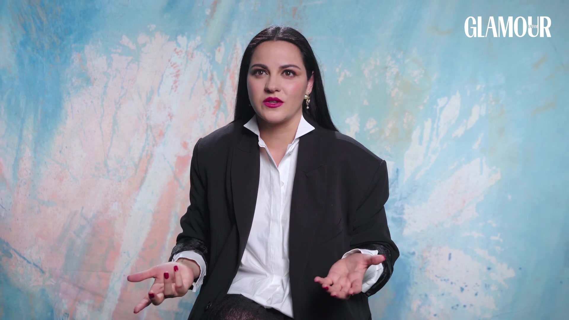 Maite_Perroni__si_tu_crees_en_ti_lo_puedes_lograr___Glamour_Mexico_0607.jpg
