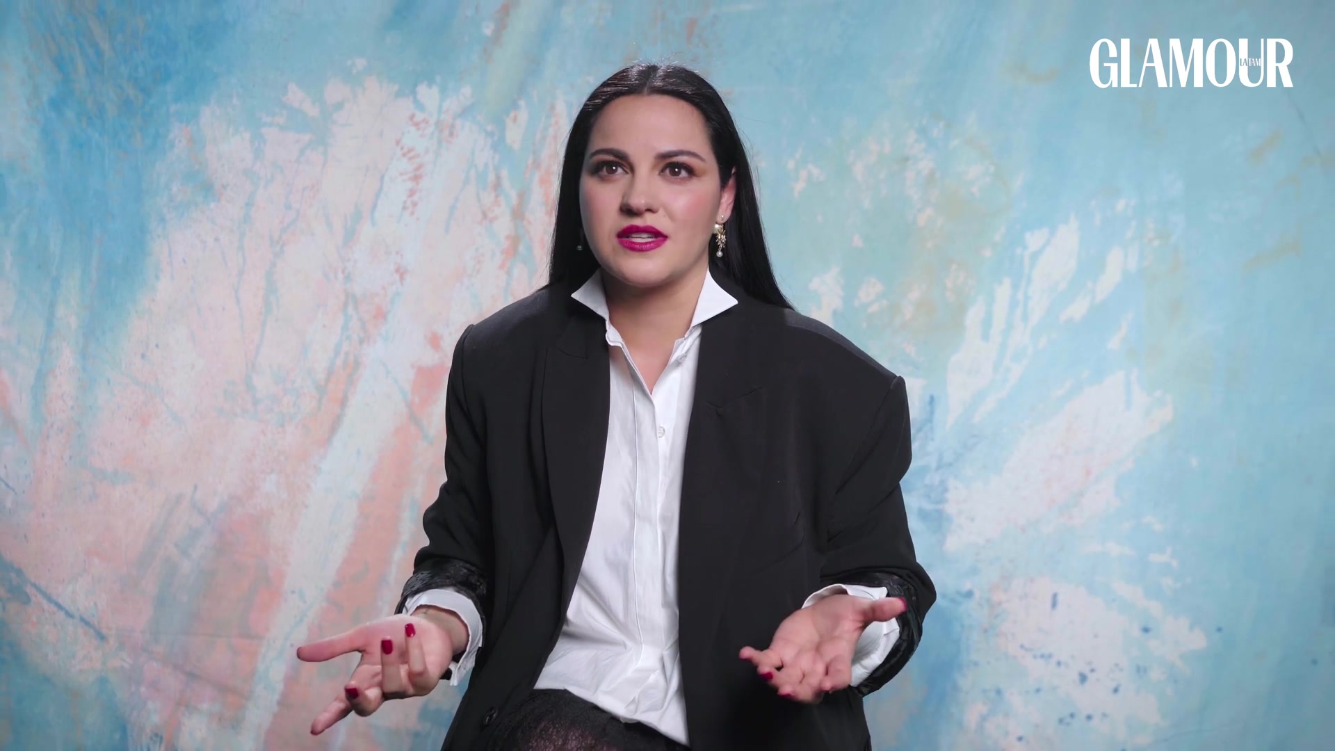 Maite_Perroni__si_tu_crees_en_ti_lo_puedes_lograr___Glamour_Mexico_0608.jpg