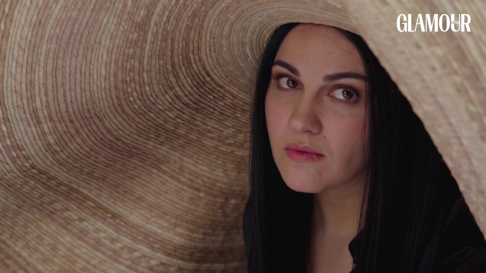 Maite_Perroni__si_tu_crees_en_ti_lo_puedes_lograr___Glamour_Mexico_1555.jpg