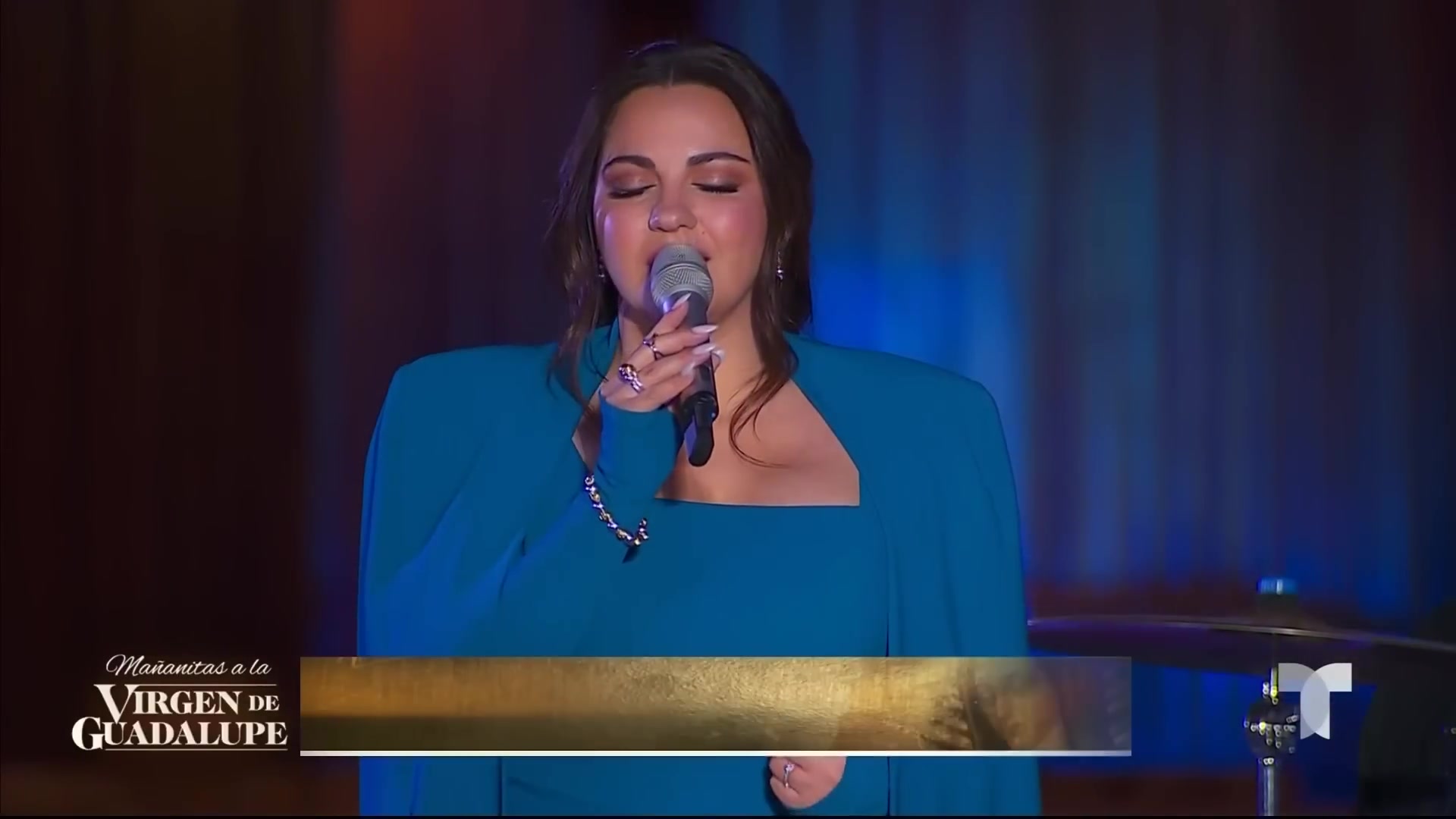 Maite_Perroni_canta_27Contigo_Maria27_en_las_Mananitas_a_la_Virgen_7C_Telemundo_Entretenimiento_025.jpg Maite_Perroni_canta_27Contigo_Maria27_en_las_Mananitas_a_la_Virgen_7C_Telemundo_Entretenimiento_025.jpg