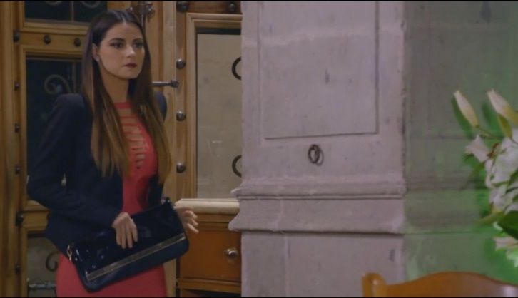 AMQLichita_285129~24.jpg
