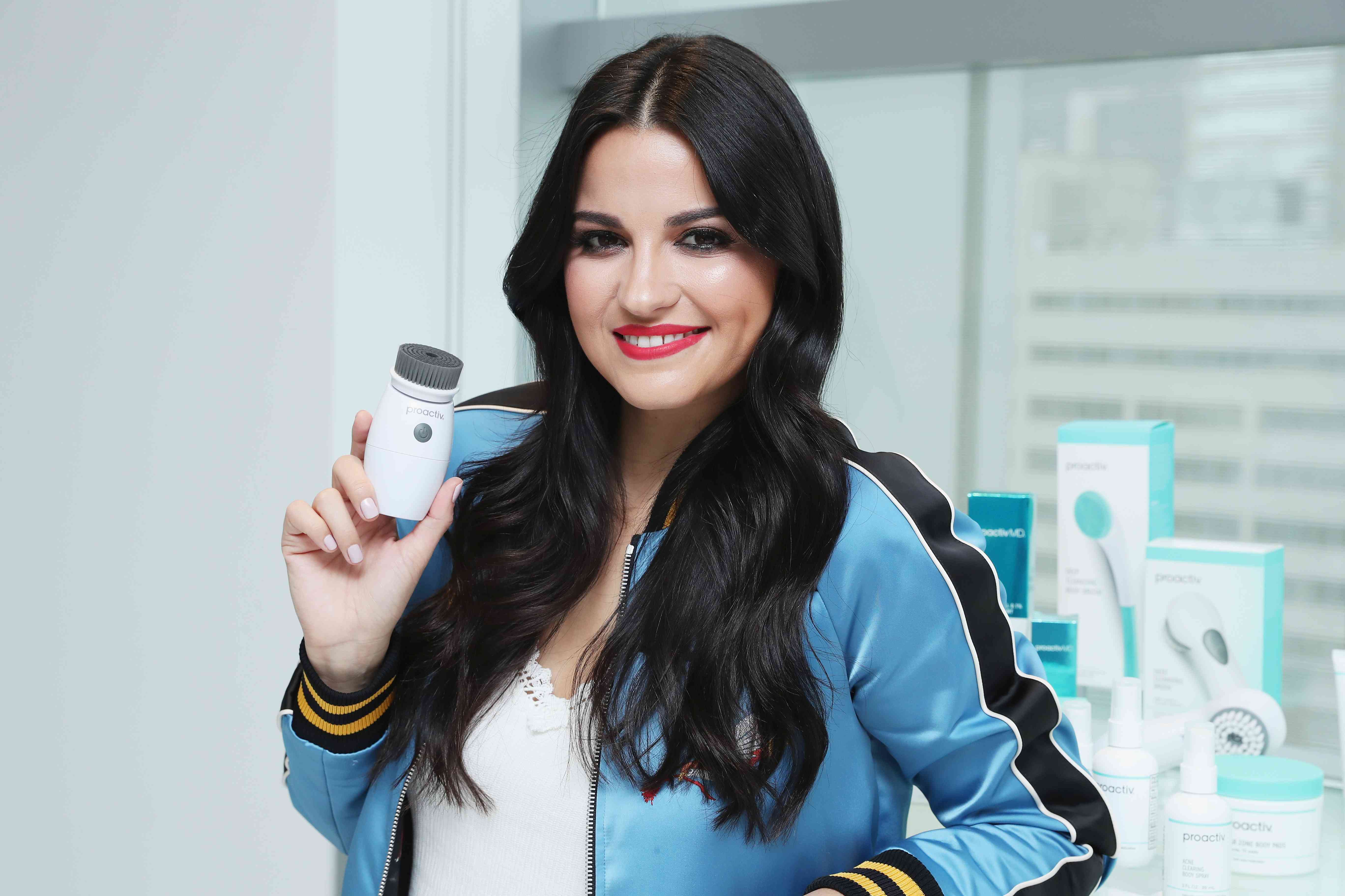 UHQ
UHQ