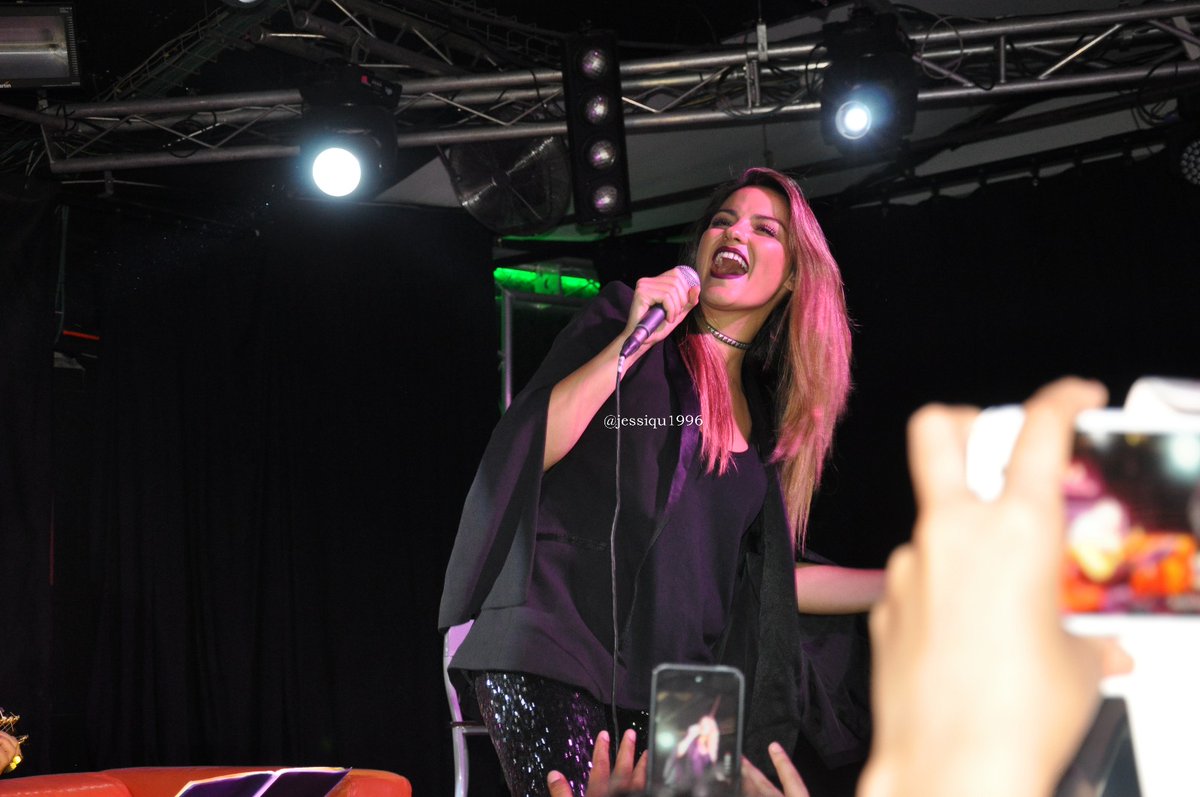 HQ
HQ