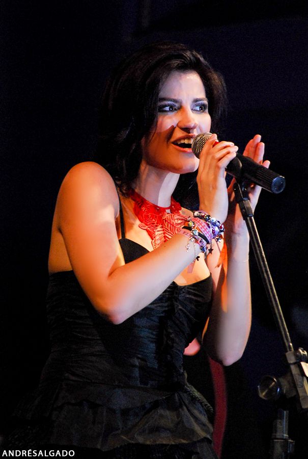 HQ~51.jpg HQ~51.jpg