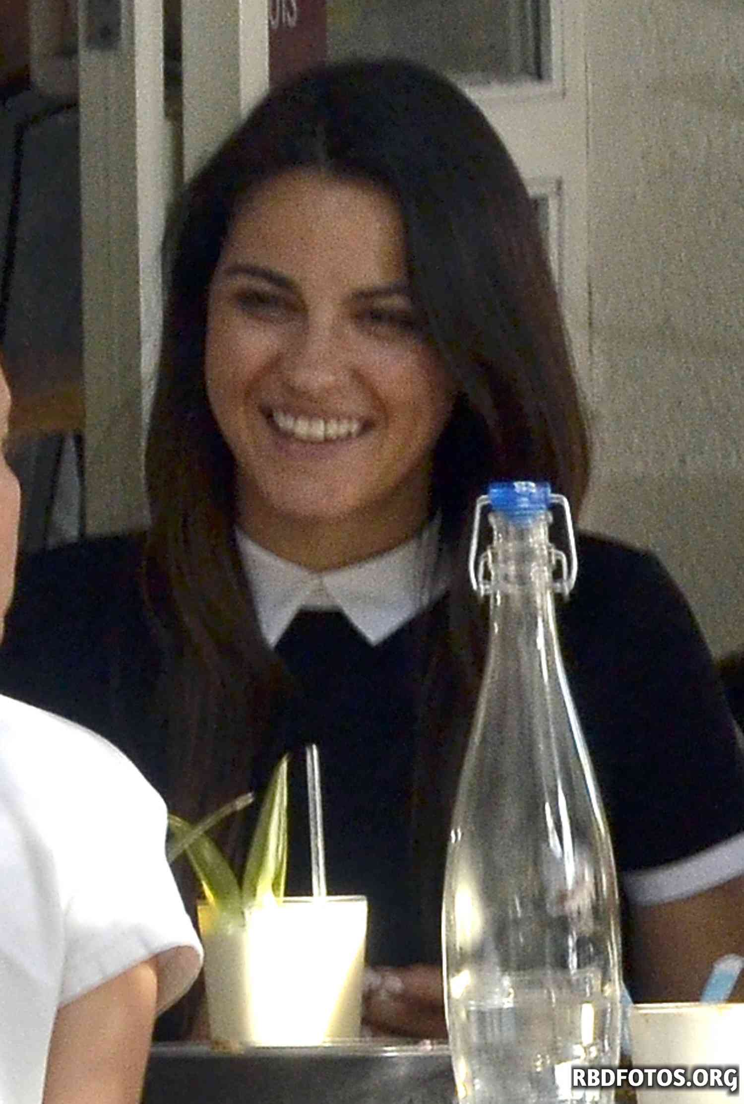 HQ
