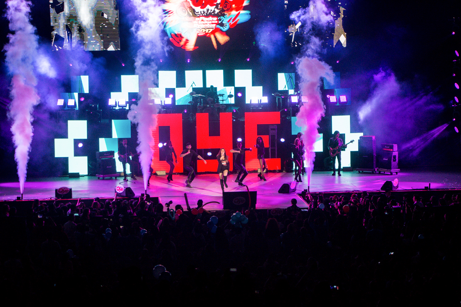 HQ
HQ
