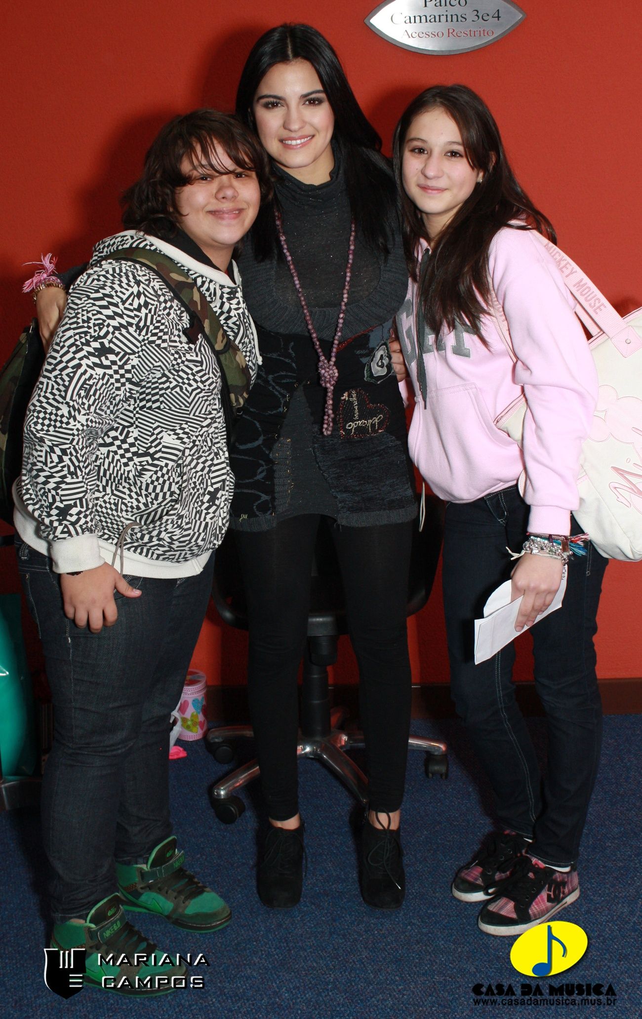 Maite_Perroni_BR_Tour_Meet_Curitiba_2010_068_-_original.jpg