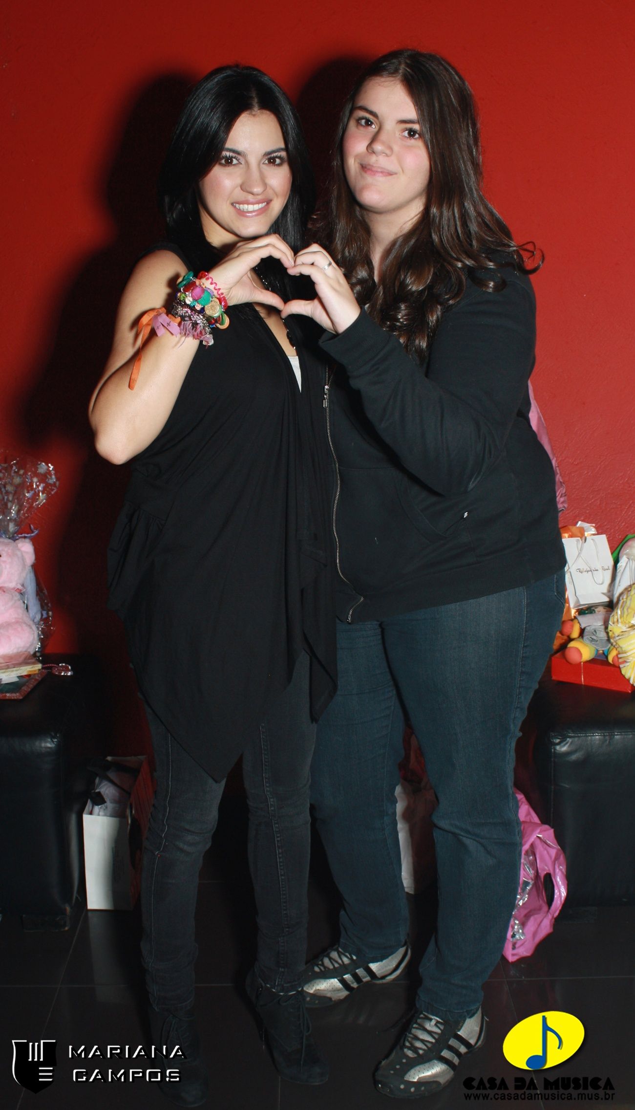 Maite_Perroni_BR_Tour_Meet_Santos_2010_134_-_original.jpg Maite_Perroni_BR_Tour_Meet_Santos_2010_134_-_original.jpg