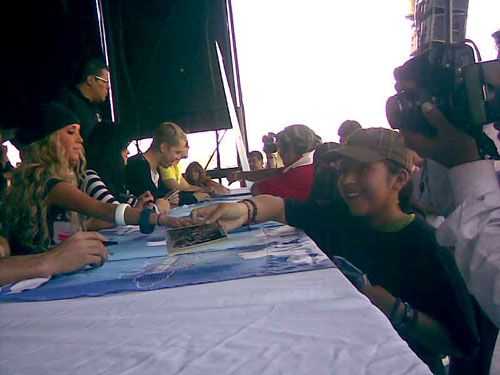 f-AUT067.jpg
