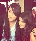BsYQsNTCYAIId90.JPG