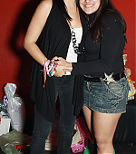 Maite_Perroni_BR_Tour_Meet_Santos_2010_224_-_original.jpg