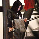 maite-perroni-saindo-restaurante-2014-janeiro-009.jpg